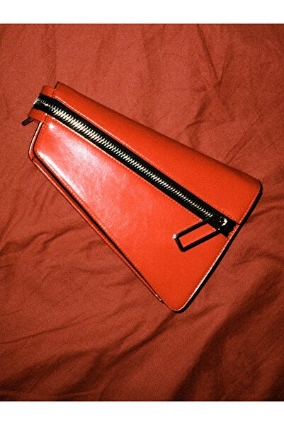 Sisley Women's red shiny zipper detailed adjustable shoulder bag