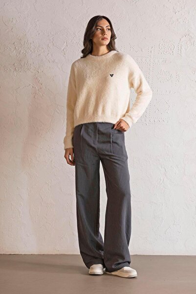 GMG FIRENZE Crew Neck Soft Textured Women's Sweater