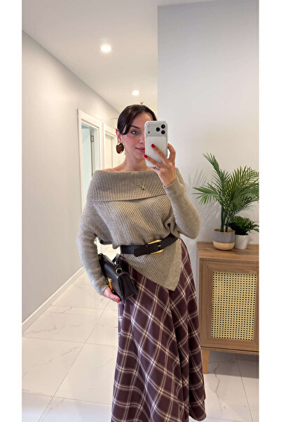 BİRCANÇİL Desiben Mink Madonna Collar Knitwear