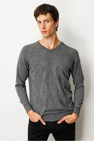Desen Pulover pentru bărbați din lână argintie cu dungi cu decolteu în V 25KD...