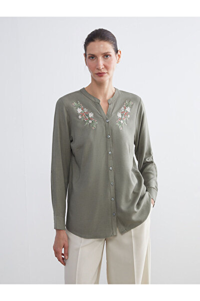 LC Waikiki Haki Kaçık Yaka Çiçek Nakışlı Bluz