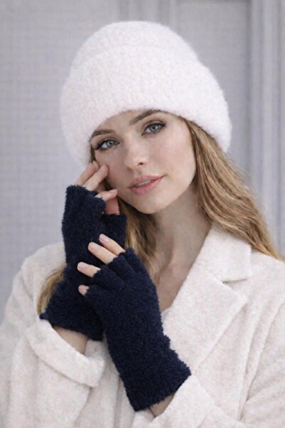 kuru Yumoş Bearded Beret & Gloves Two-Piece Set