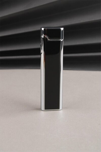 Silvio Monetti Kapaklı Özel Tasarım Metal Gazlı Çakmak SM117T0007