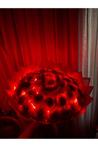 Buket hanemm 41 adet fuşya renk harfli led ışıklı gül buketi