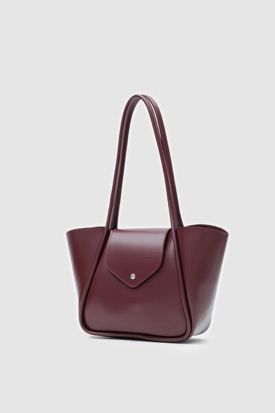 Store حقيبة كتف نسائية من بيترا مع حقيبة مكياج