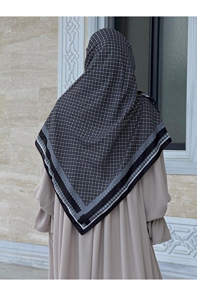 Qalortex Scarf Monogram Desen B.Boy Eşarp-Siyah