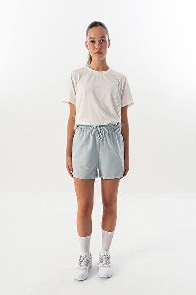 MARATON شورت نسائي مريح ذو ساق مستقيمة باللون الأزرق الفاتح