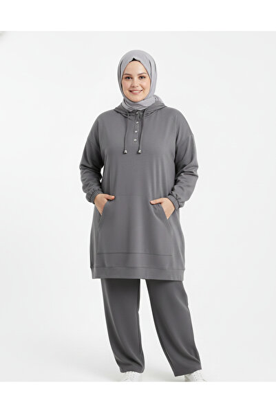 wishne Kapüşonlu Düğme Detaylı Kanguru Cepli Uzun Büyük Beden Tesettür Tunik ...