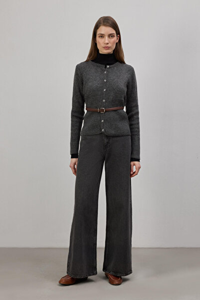 Touché Privé Belted Buttoned Cardigan