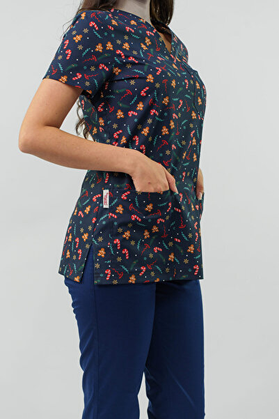 Masstex Bluza medicală Ana cu imprimeu vesel – confort all-day, design prietenos pentru medii cu copii