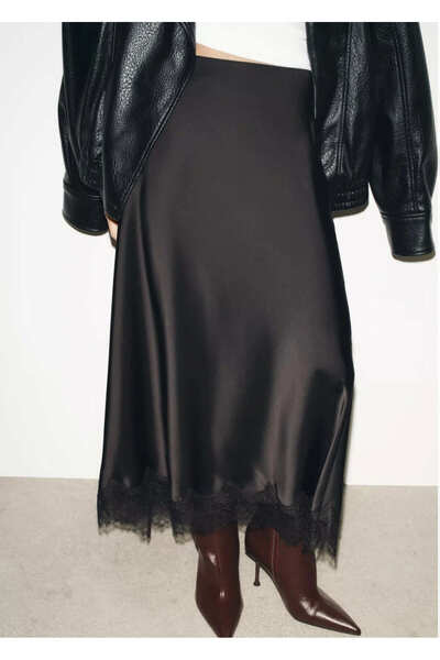 Bak'ap Premium Trend Zippered Lace Detailed Satin Maxi Skirt