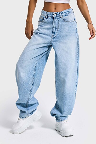 it's basic Blugi de damă Ice Denim Color Cindy 4s6-3 Skater Fit croială largă...