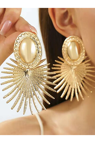 Alyas Aksesuar Big Leaf Model Earrings