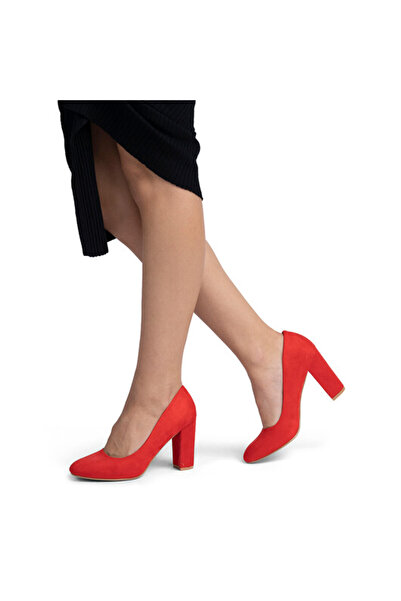 Sofia Store Women's shoes with square heel Bela