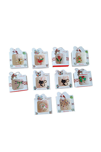 HYVESTO Set 10 Martisoare din Plastic cu Forme Diferite - 1 Martie , cu Snur ...