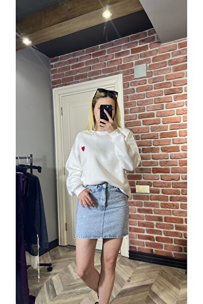 BRN Butik Kadın Açık Mavi Taş Detaylı Kot Şort