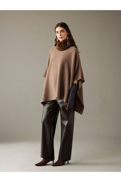 LC Waikiki LCW Vision Standart Fit Kadın Deri Görünümlü Pantolon