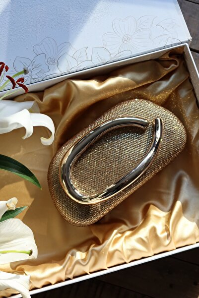 Moom Bag Γυναικεία τσάντα ώμου με αλυσίδα με αξεσουάρ από χρυσή πέτρα