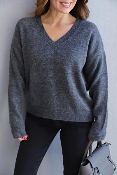 Purple by Banu Anthracite V-Neck Lace Detail Sweater