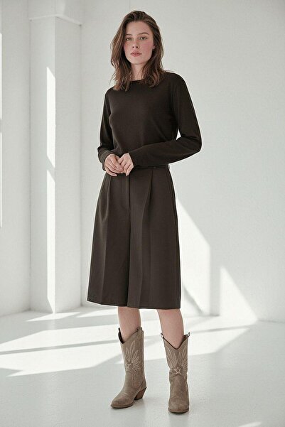 Madmext Bitter Brown Pleated Pocketed Women's Bermuda Mg2620