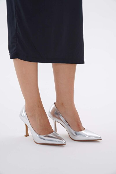 nuvilo Silver 8.5 cm Pointed Toe Stiletto Thin Heels Women Shoes