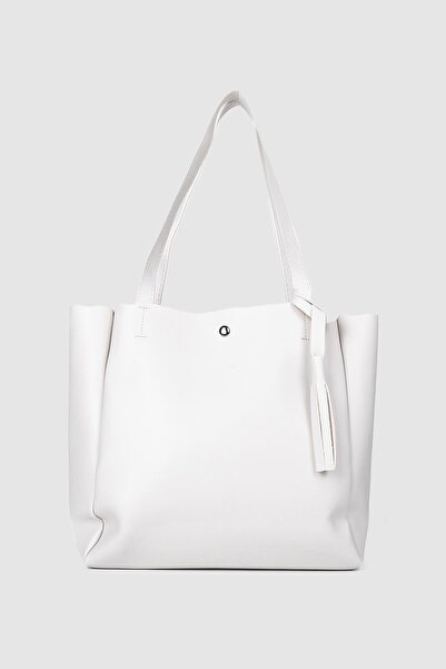 Store حقيبة كتف نسائية ذات تصميم بسيط وحجم داخلي كبير من هيباتيا