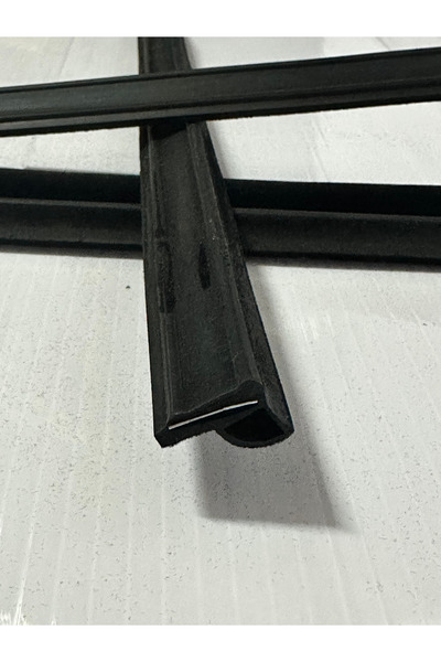 Zersa Mercedes W115 Dış Kenar Yatay Çıta / Mercedes W115 Kapı Cam Sıyırıcı Fitil