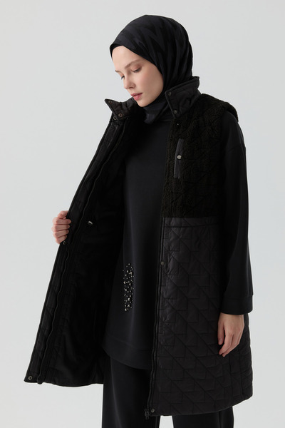 Tuğba Peluş Garnili Kapitone Yelek - Siyah