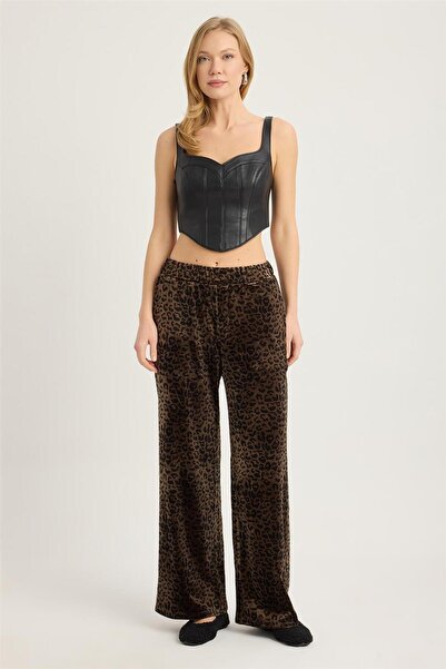 HomeStore Leopard Patterned Velvet Trousers