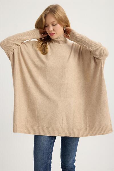 HomeStore Πλεκτά με ψηλό γιακά και φαρδιά γραμμή