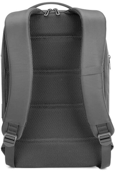 Generic 15.6 Inch Laptop Backpack from L'avvento - Black