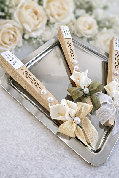 Likie Design Zambak Süslemeli İnci Detaylı Ahşap Yelpaze - Nişan, Nikah, Söz,...