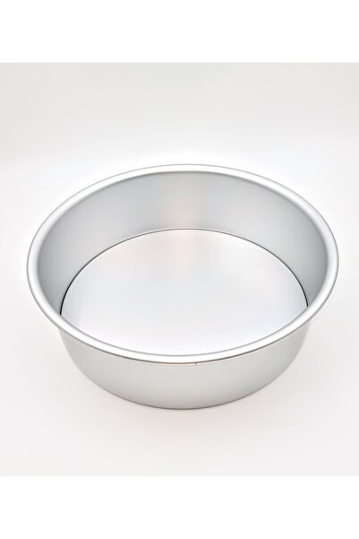 Elegant 10-inch round cheesecake and bakeware tray with a removable base