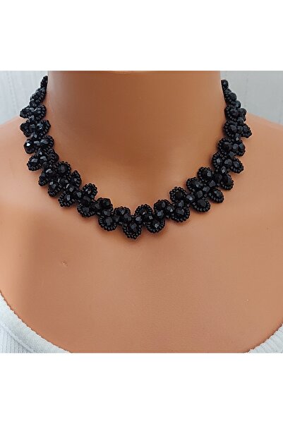 Nej Crystal Bead Necklace