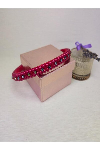 Amma Design Hair crown with hand-sewn pearls, red