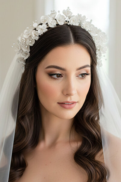 Limelia Bridal Crown Pearl Flower Bridal Hair Accessory Engagement Henna Crown