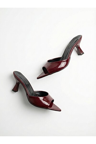 JOİN POLO Bordo Rugan Parlak Sivri Burunlu Kadeh Topuklu Kadın Terlik