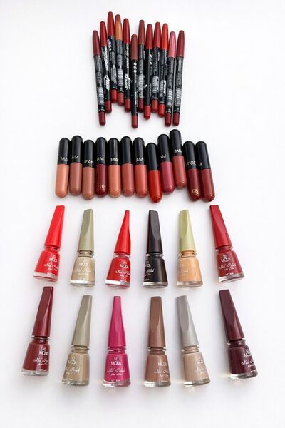drob_beauty Exclusive 36-piece lipstick, nail polish, and lip liner set