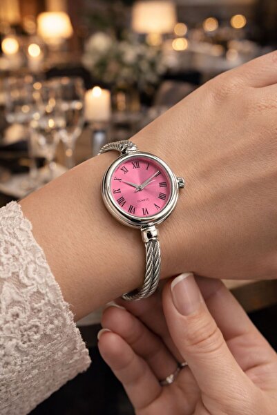 LOOQ Roman Numeral Steel Cordom Women's Wristwatch