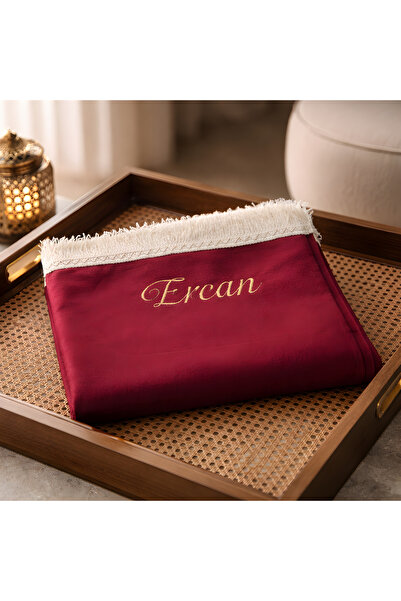 OBRNHOMEN İsme özel Nakışla Yazılan Hiç desensiz Astarlı Seccade Namazlık Hac...