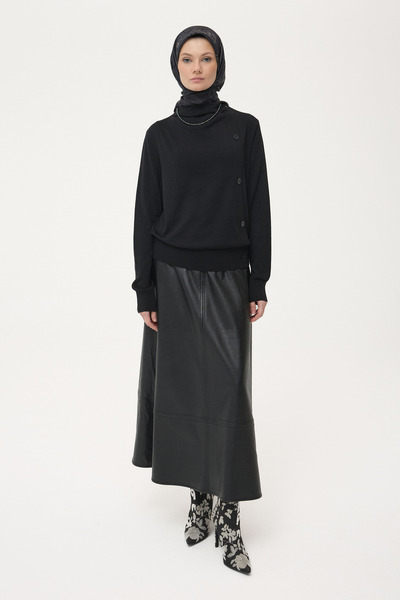 Tuğba Yandan Düğmeli Kazak - Siyah