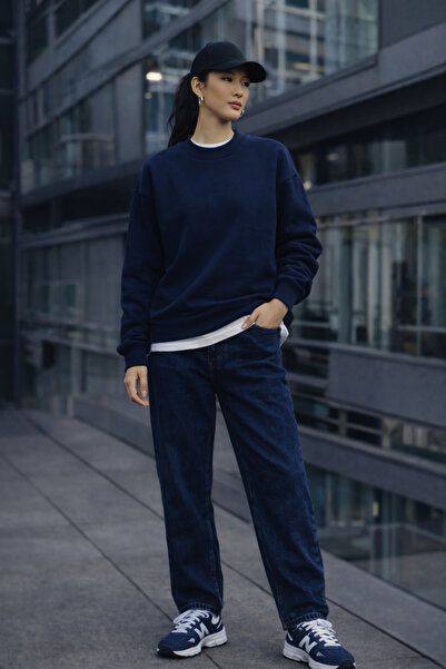 Üç İplik Bisiklet Yaka Sweatshirt