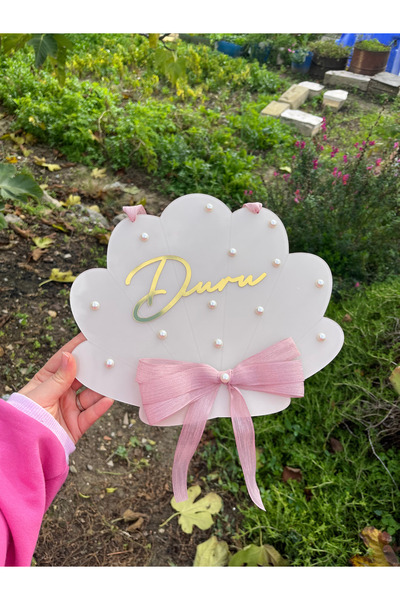 NaturessCo Fiyonklu İnci Döşenmiş İstiridye Bebek Kapı Süsü( Zemin Bej-Kurdel...