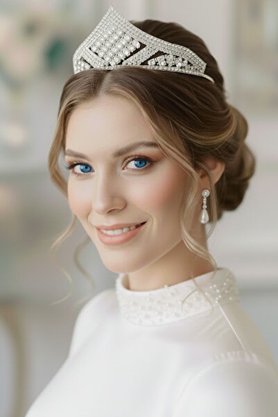 CAŞ DEKORASYON تاج زفاف من حجر الزركون مع نقش 'الوعد'