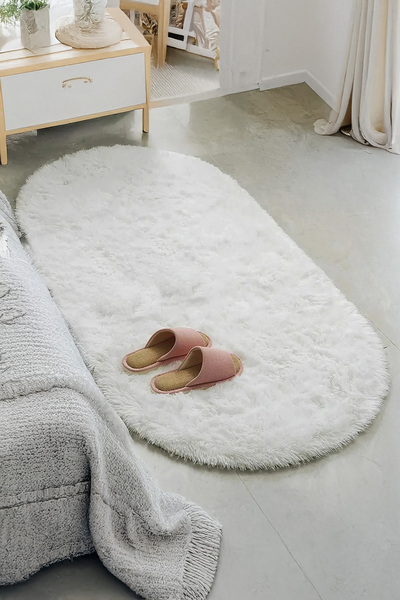 ANUTYA HOME Beyaz Oval Post Halı Kesme Yolluk Peluş Yumuşak Kaymaz Dot Taban
