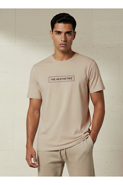 Iconic تيشيرت رجالي مطبوع قصة ضيقة، بياقة دائرية وأكمام قصيرة