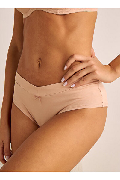 FAV Bow Detail Brief