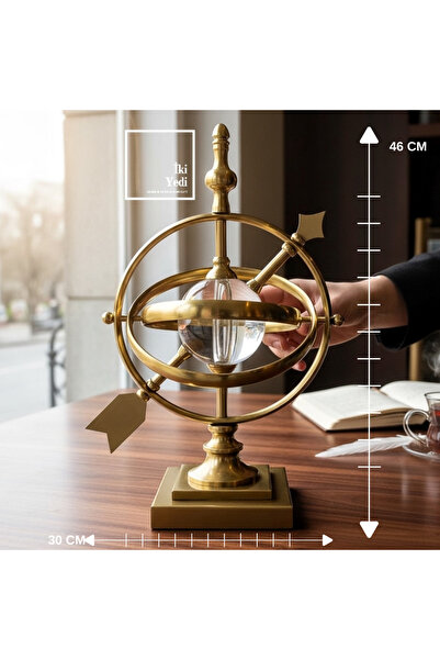İki Yedi Konsept Joanne Gold Altın Renk Cam Küreli Armillary Metal Obje Dekor...