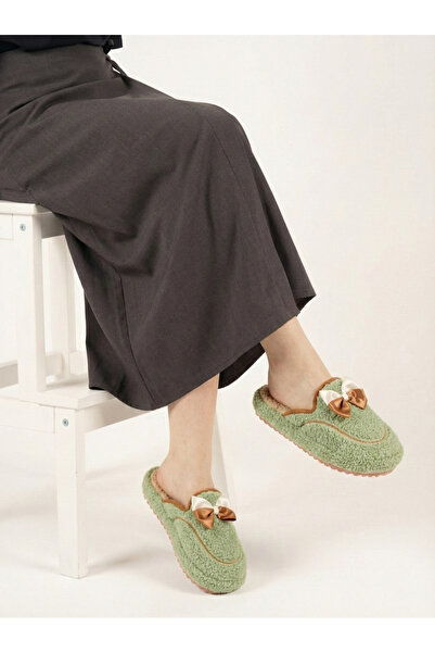 Luvaa Luva Kelebek Kadın Pembe Peluş Ev Terliği – Fiyonk Detaylı, Sıcak Tutan...