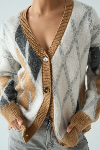 Nil's BUTİK Camel- Bone Baklava Pattern Cardigan
